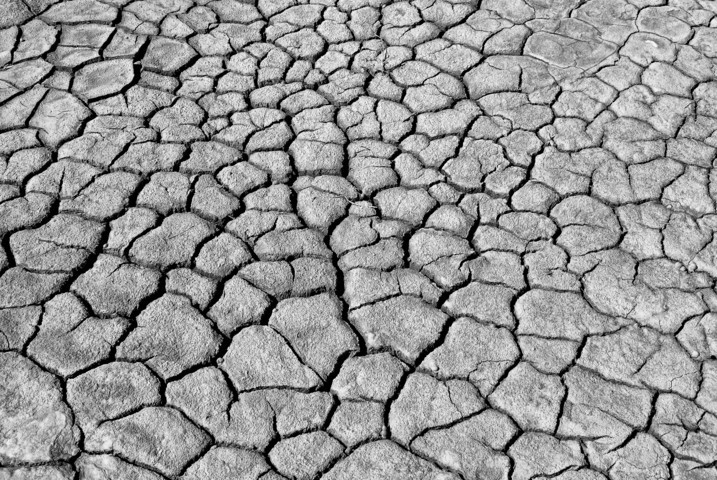 cracked-dry-earth